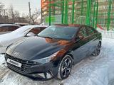 Hyundai Elantra 2022 годаfor10 800 000 тг. в Астана