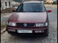 Volkswagen Passat, 1995