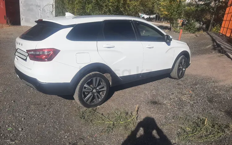 ВАЗ (Lada) Vesta SW Cross 2021 годаүшін7 100 000 тг. в Караганда