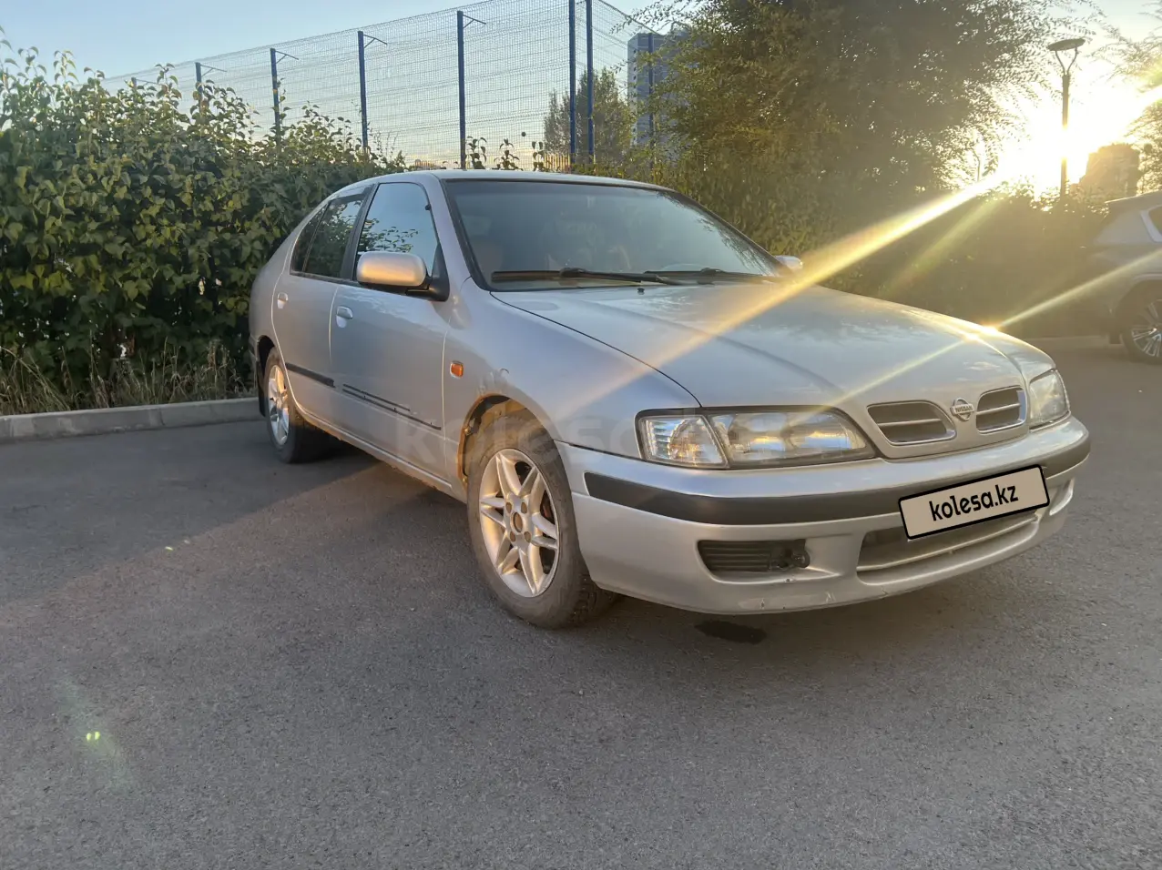 Nissan Primera, 1999
