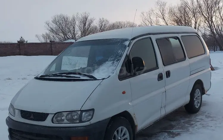 Mitsubishi Space Gear 2001 года за 2 500 000 тг. в Астана