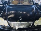Mercedes-Benz C 240 2003 года за 2 400 000 тг. в Шымкент – фото 4
