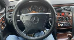 Mercedes-Benz E 280 1997 годаүшін3 300 000 тг. в Тараз – фото 5
