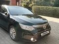 Toyota Camry 2015 годаfor10 700 000 тг. в Алматы