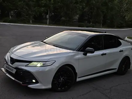 Toyota Camry 2021 года за 13 500 000 тг. в Караганда – фото 10
