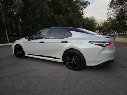 Toyota Camry 2021 года за 13 500 000 тг. в Караганда – фото 45