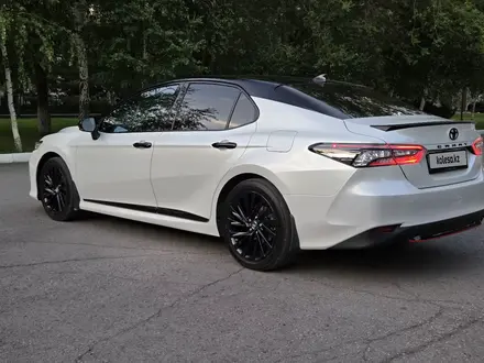 Toyota Camry 2021 года за 13 500 000 тг. в Караганда – фото 50