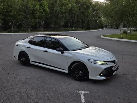 Toyota Camry 2021 года за 13 500 000 тг. в Караганда – фото 6