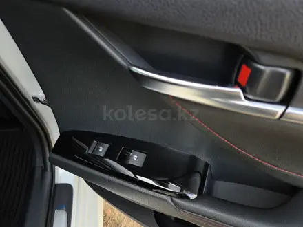 Toyota Camry 2021 года за 13 500 000 тг. в Караганда – фото 68