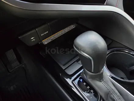Toyota Camry 2021 года за 13 500 000 тг. в Караганда – фото 86