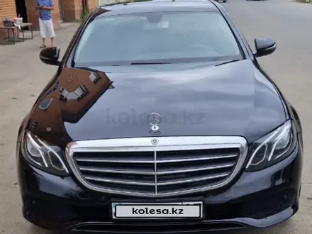 Mercedes-Benz E 200 2019 года за 19 000 000 тг. в Уральск