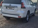 Toyota Land Cruiser Prado 2020 года за 23 500 000 тг. в Актобе – фото 2