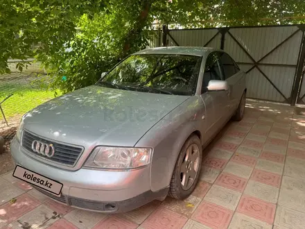 Audi A6 1997 года за 2 500 000 тг. в Уральск – фото 2