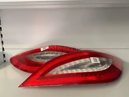 Задние фонари на Мерседес CLS 218 кузов за 1 000 тг. в Алматы
