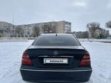 Mercedes-Benz E 240 2002 годаүшін6 000 000 тг. в Караганда – фото 5