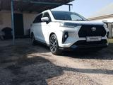Toyota Veloz 2024 года за 13 000 000 тг. в Алматы
