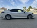 Toyota Camry 2020 года за 12 000 000 тг. в Шу – фото 6