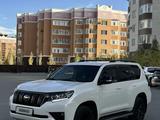 Toyota Land Cruiser Prado 2021 года за 27 000 000 тг. в Актобе