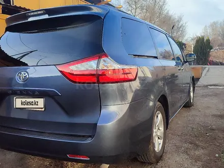 Toyota Sienna 2016 года за 13 500 000 тг. в Алматы – фото 3