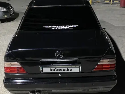 Mercedes-Benz E 280 1995 года за 2 700 000 тг. в Кызылорда – фото 2