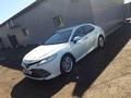 Toyota Camry 2019 года за 13 600 000 тг. в Экибастуз