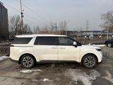 Kia Carnival 2021 года за 15 800 000 тг. в Алматы – фото 3