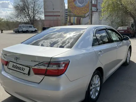 Toyota Camry 2016 года за 8 790 000 тг. в Павлодар – фото 4