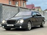 Mercedes-Benz E 320 2000 годаfor5 800 000 тг. в Алматы – фото 2