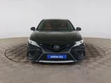 Toyota Camry 2020 годаүшін9 300 000 тг. в Шымкент – фото 2