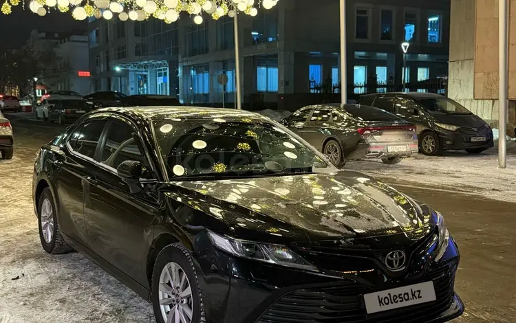 Toyota Camry 2020 годаfor13 900 000 тг. в Астана