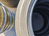 Летние шины Bridgestone за 110 000 тг. в Алматы – фото 3