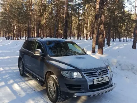 Volkswagen Touareg 2007 года за 7 100 000 тг. в Павлодар – фото 5