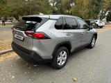 Toyota RAV4 2019 годаүшін14 000 000 тг. в Уральск – фото 3