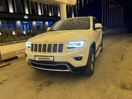 Jeep Grand Cherokee 2014 года за 14 500 000 тг. в Щучинск