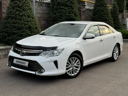 Toyota Camry 2015 года за 11 800 000 тг. в Алматы