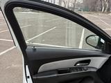 Chevrolet Cruze 2012 года за 2 300 000 тг. в Алматы – фото 5