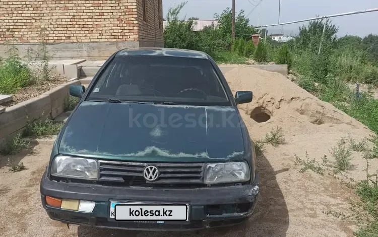 Volkswagen Vento 1995 года за 950 000 тг. в Алматы