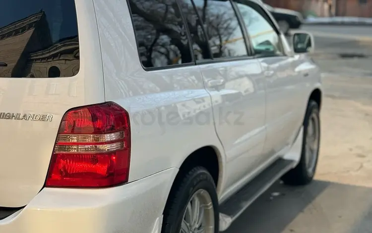 Toyota Highlander 2001 годаүшін7 000 000 тг. в Алматы