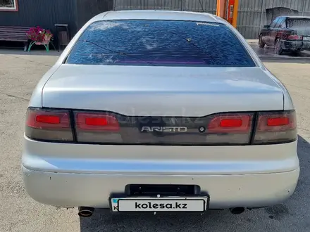 Toyota Aristo 1996 года за 2 000 000 тг. в Талдыкорган – фото 3