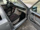 Mercedes-Benz E 230 1992 годаfor1 000 000 тг. в Тараз – фото 3