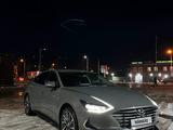 Hyundai Sonata 2022 годаfor13 200 000 тг. в Кызылорда – фото 2