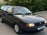 Volkswagen Passat 1992 года за 1 580 000 тг. в Караганда – фото 2
