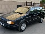 Volkswagen Passat 1992 года за 1 580 000 тг. в Караганда