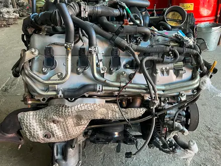 Двигатель Toyota 3UR-FE 5.7 V8 32V за 3 750 000 тг. в Атырау – фото 5