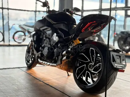 Ducati  Ducati Diavel V4 2024 года за 16 990 000 тг. в Алматы – фото 7