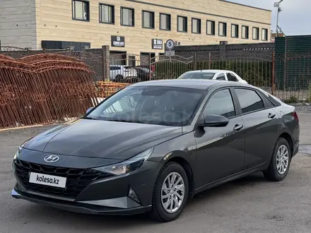 Hyundai Elantra 2023 года за 7 450 000 тг. в Астана – фото 3