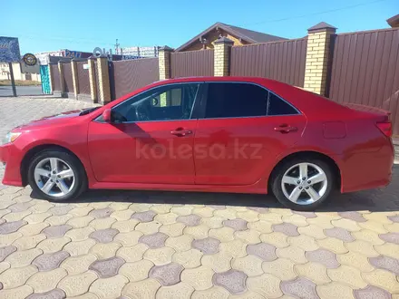 Toyota Camry 2012 года за 8 350 000 тг. в Актобе – фото 27