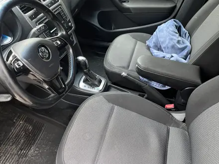 Volkswagen Polo 2015 года за 5 400 000 тг. в Алматы – фото 7