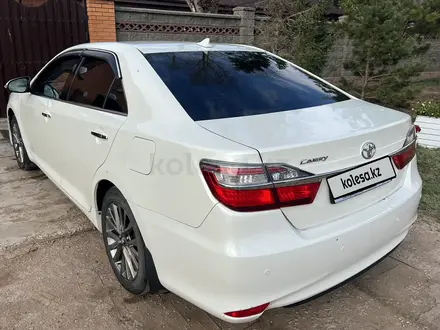 Toyota Camry 2017 года за 10 500 000 тг. в Астана – фото 9