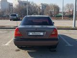 Mercedes-Benz C 180 1994 годаүшін1 300 000 тг. в Алматы – фото 5